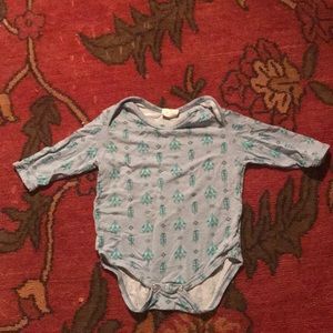 SPELL & The GYPSY TRIBE Onesie size 0-3 months
